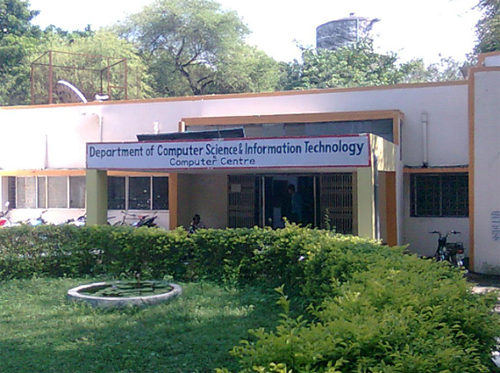put computer center pic here